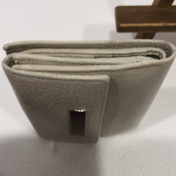 Gucci Vintage Bi fold Wallet - Picture 3 of 8